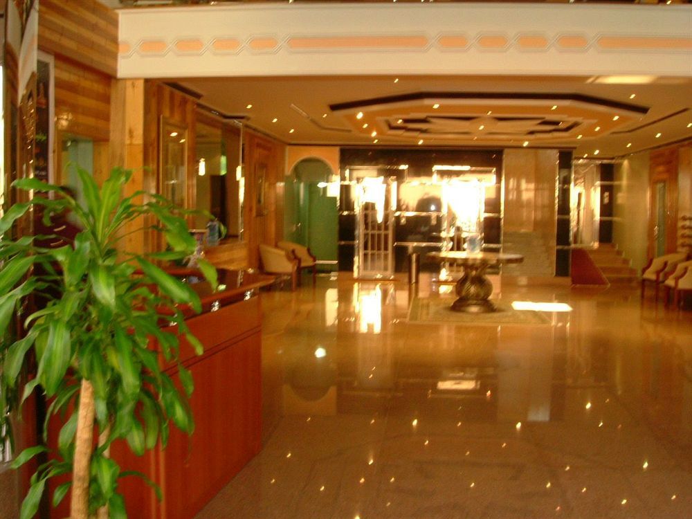 Bilqase Throne Hotel Dammam Eksteriør bilde