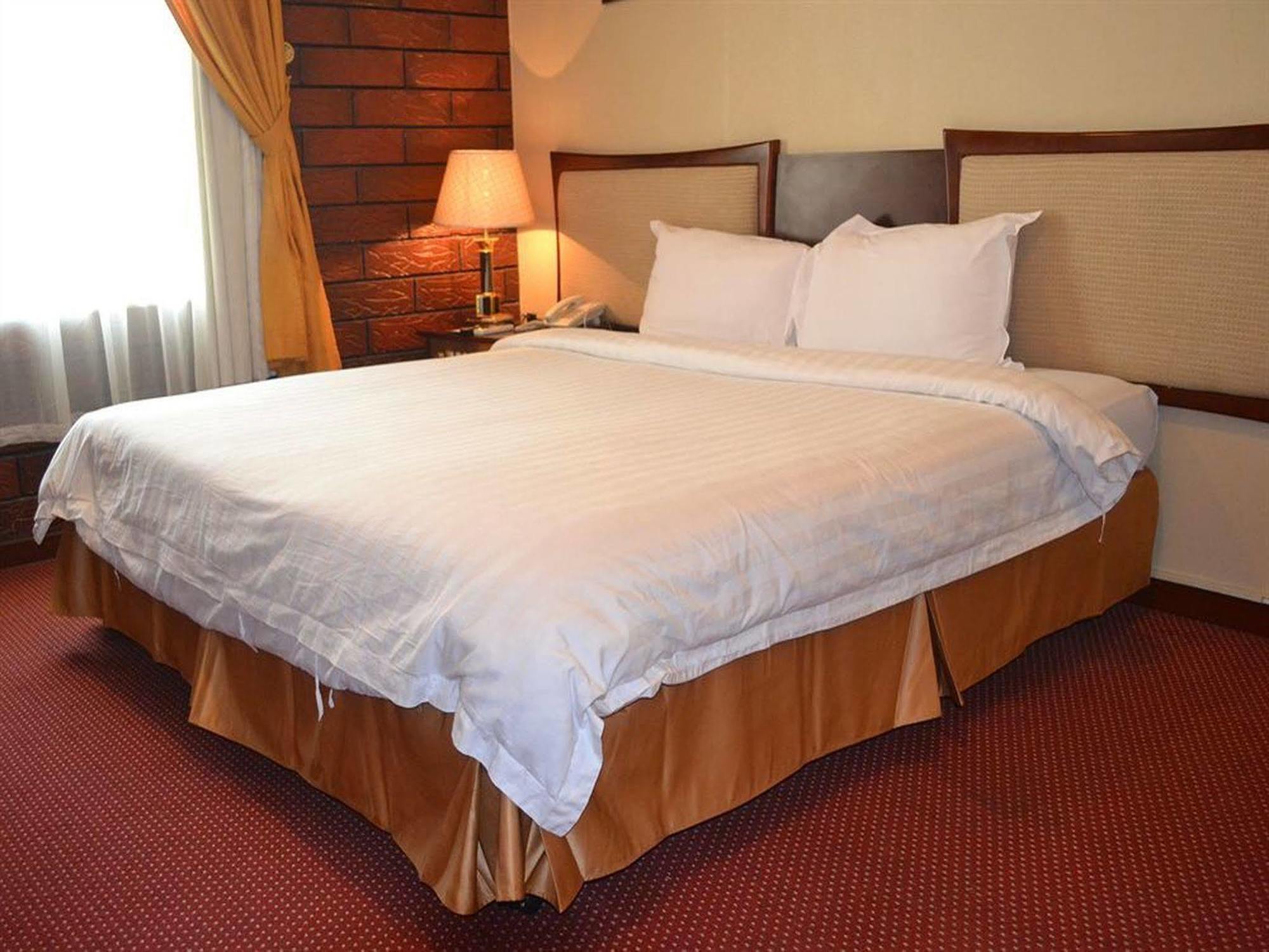 Bilqase Throne Hotel Dammam Eksteriør bilde